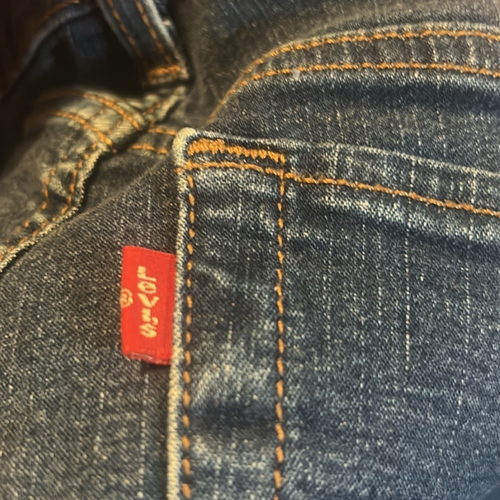 Levi's 512 Perfectly Slimming Women Straight sz 10P M - Picture 8 of 8